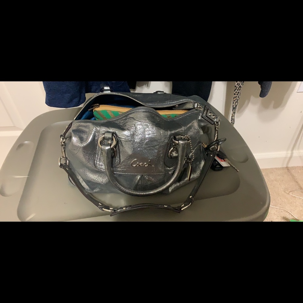 Brand new Coach Purse For Sale